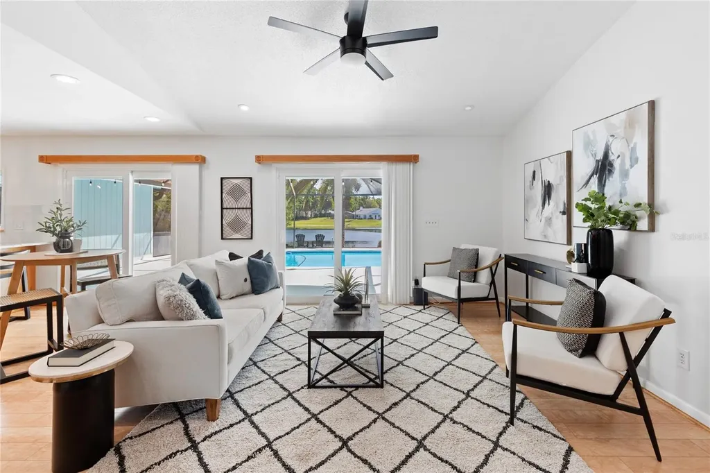 5000 Lake Valencia Boulevard W Palm Harbor FL 34684
