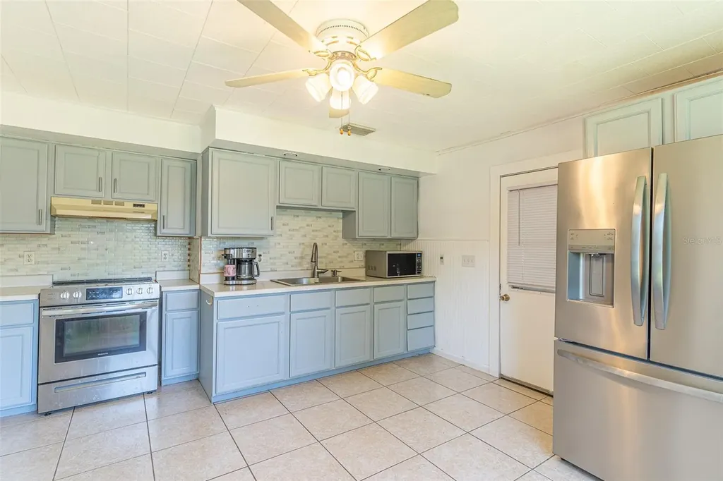 38332 Fir Avenue Zephyrhills FL 33542
