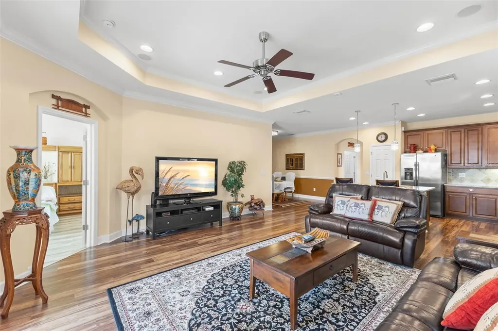 2346 Oakley Green Drive Sun City Center FL 33573