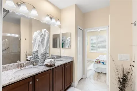 2346 Oakley Green Drive Sun City Center FL 33573