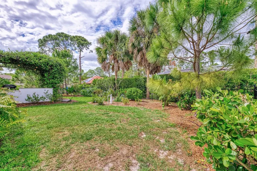 8472 Red Coach Avenue North Port FL 34291