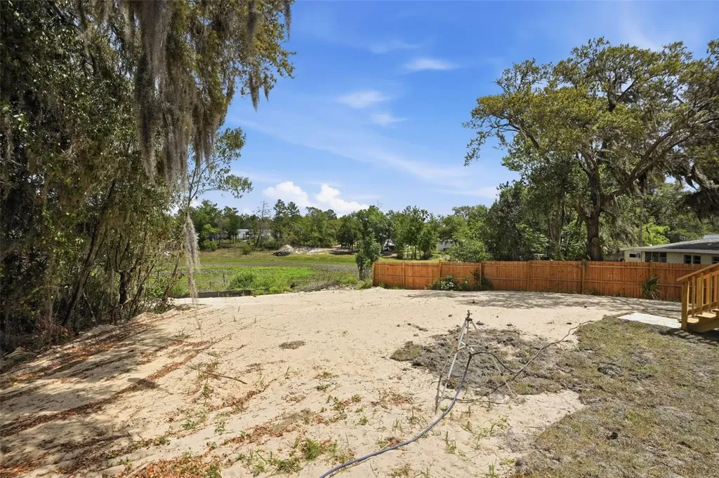 9533 Round Lake Drive Weeki Wachee FL 34613