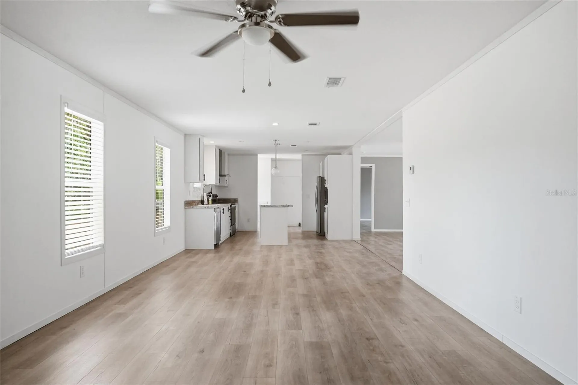 9533 Round Lake Drive Weeki Wachee FL 34613