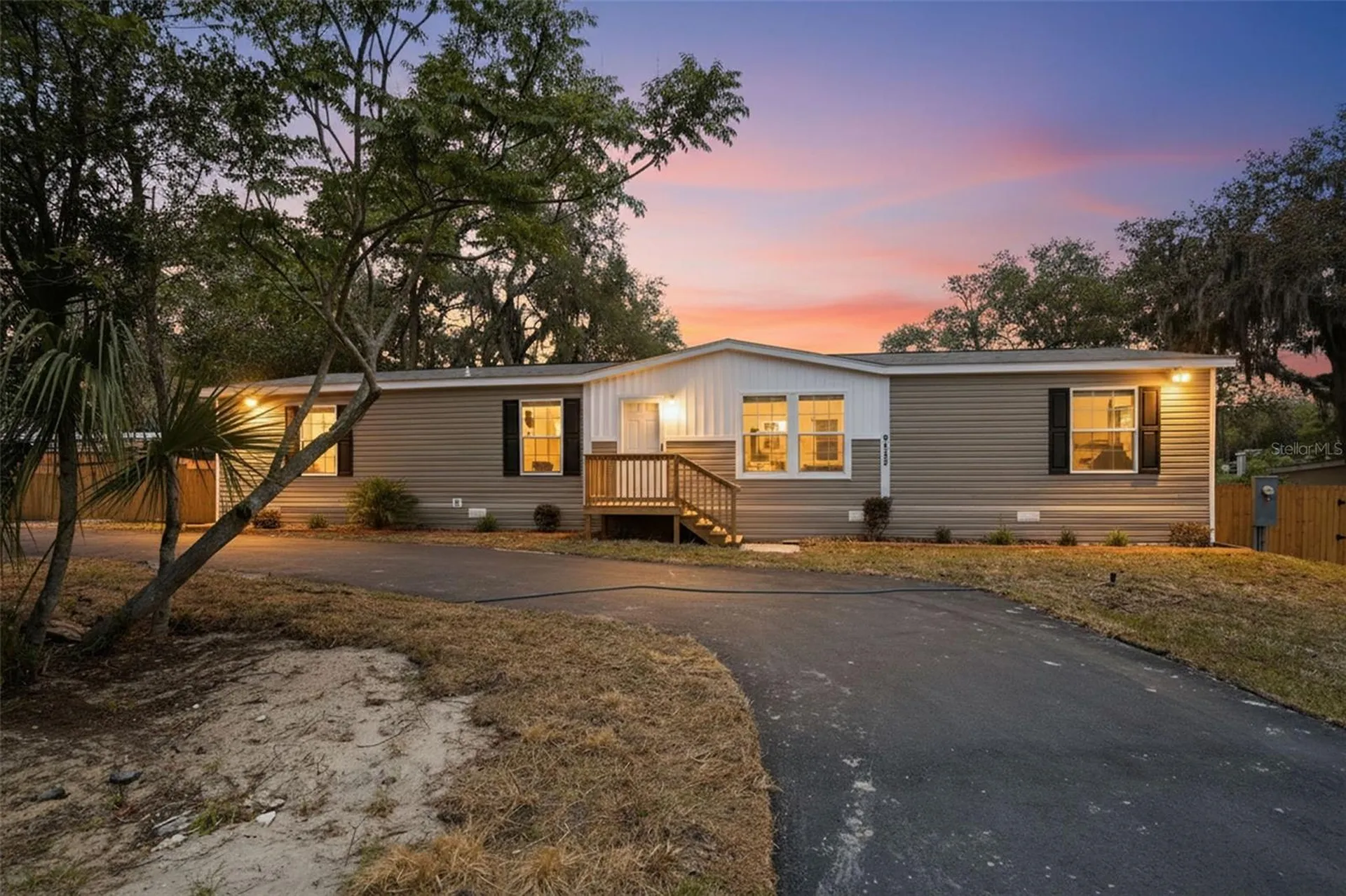 9533 Round Lake Drive Weeki Wachee FL 34613