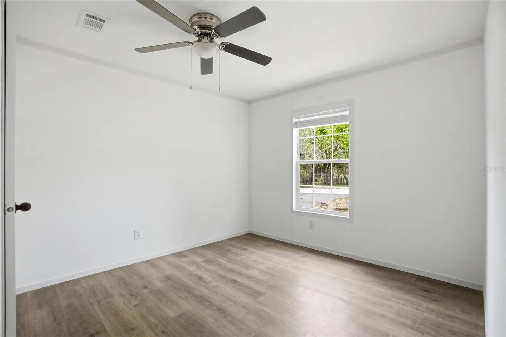 9533 Round Lake Drive Weeki Wachee FL 34613