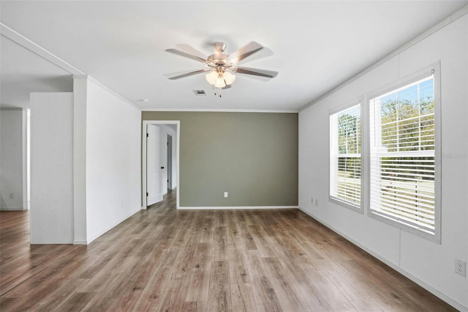 9533 Round Lake Drive Weeki Wachee FL 34613