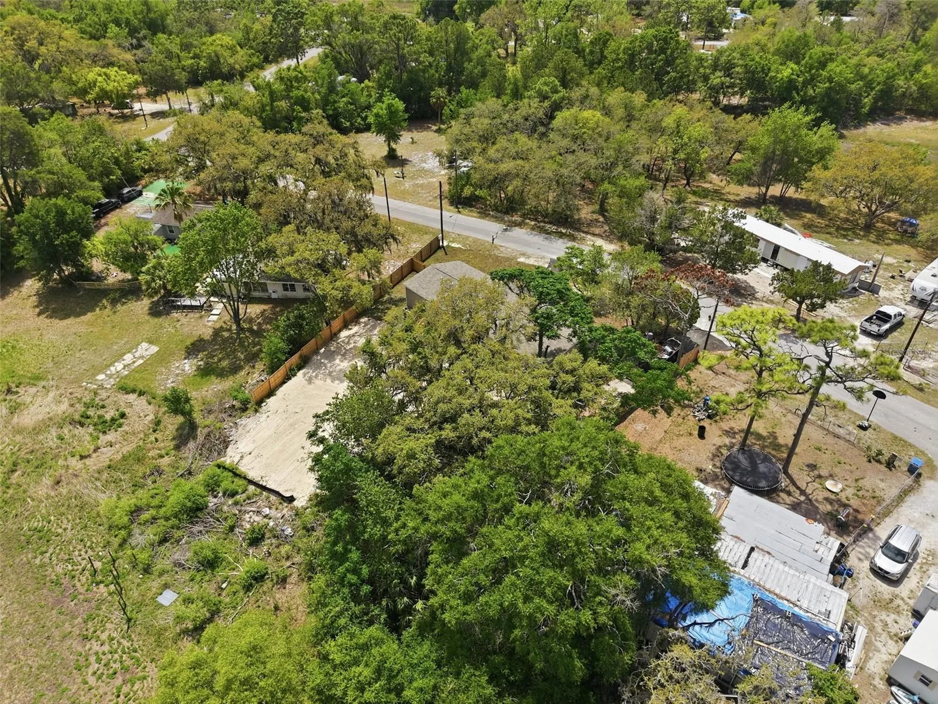 9533 Round Lake Drive Weeki Wachee FL 34613