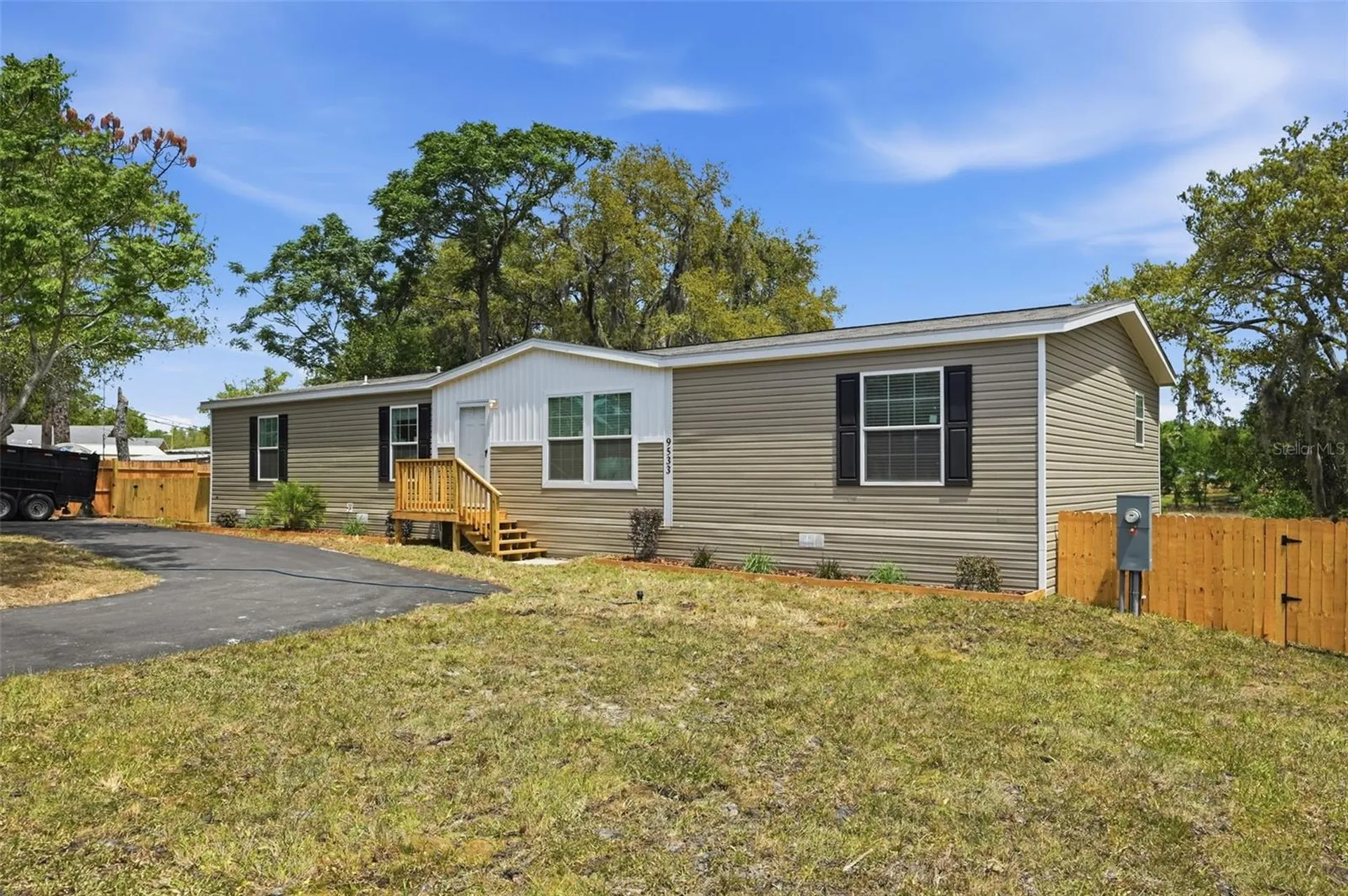 9533 Round Lake Drive Weeki Wachee FL 34613