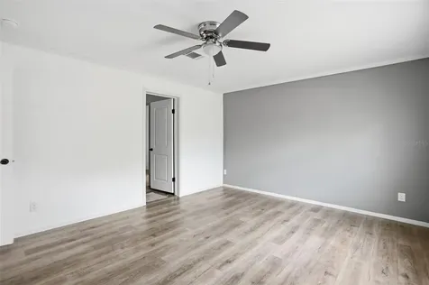 9533 Round Lake Drive Weeki Wachee FL 34613