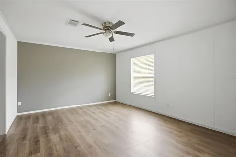 9533 Round Lake Drive Weeki Wachee FL 34613