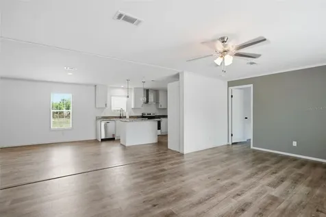 9533 Round Lake Drive Weeki Wachee FL 34613