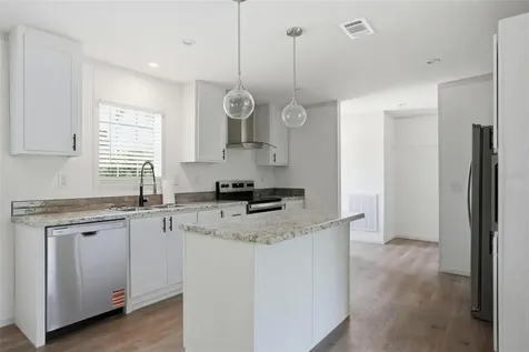 9533 Round Lake Drive Weeki Wachee FL 34613