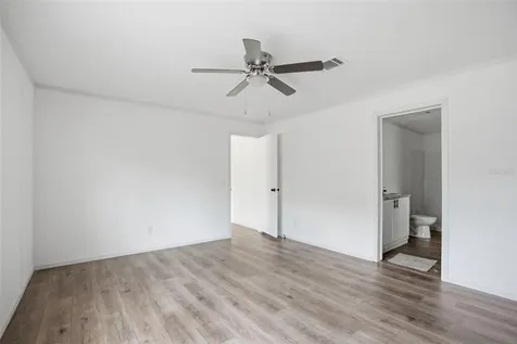 9533 Round Lake Drive Weeki Wachee FL 34613