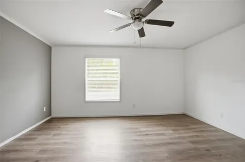 9533 Round Lake Drive Weeki Wachee FL 34613