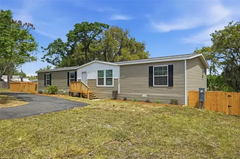 9533 Round Lake Drive Weeki Wachee FL 34613