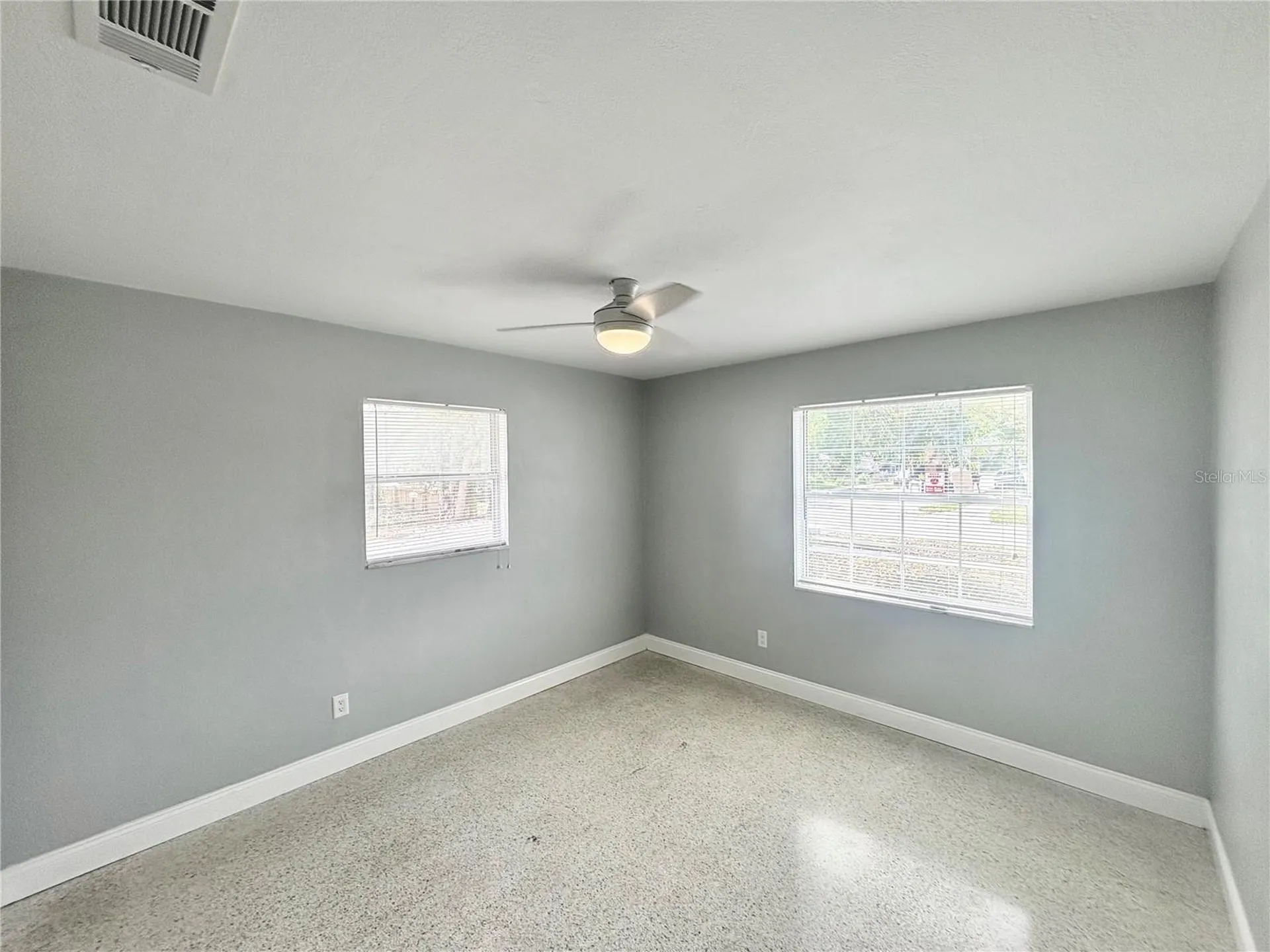 2035 36th Avenue N St Petersburg FL 33713