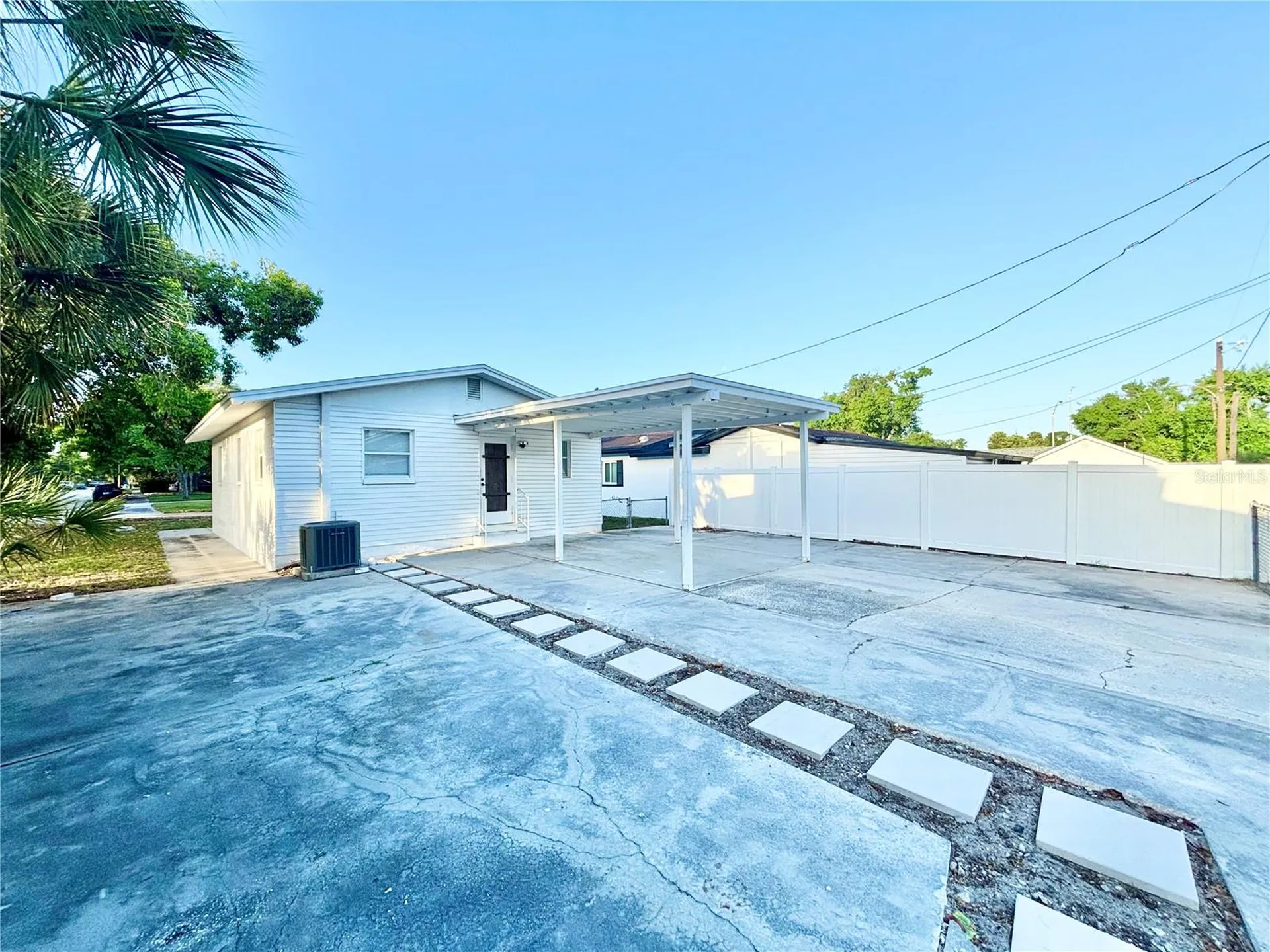 2035 36th Avenue N St Petersburg FL 33713