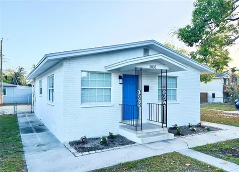 2035 36th Avenue N St Petersburg FL 33713