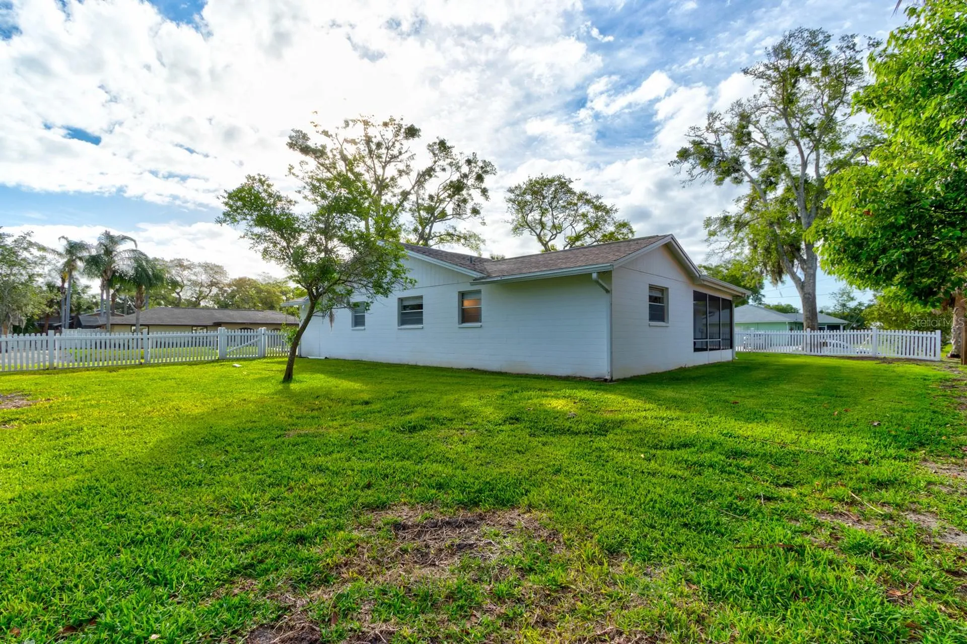 700 Lindenwood Circle E Ormond Beach FL 32174