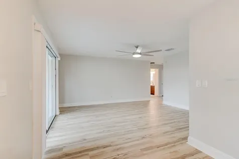 700 Lindenwood Circle E Ormond Beach FL 32174