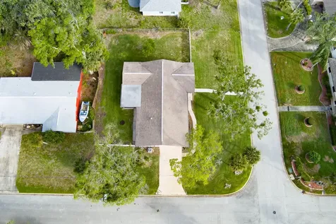 700 Lindenwood Circle E Ormond Beach FL 32174