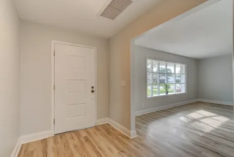 700 Lindenwood Circle E Ormond Beach FL 32174