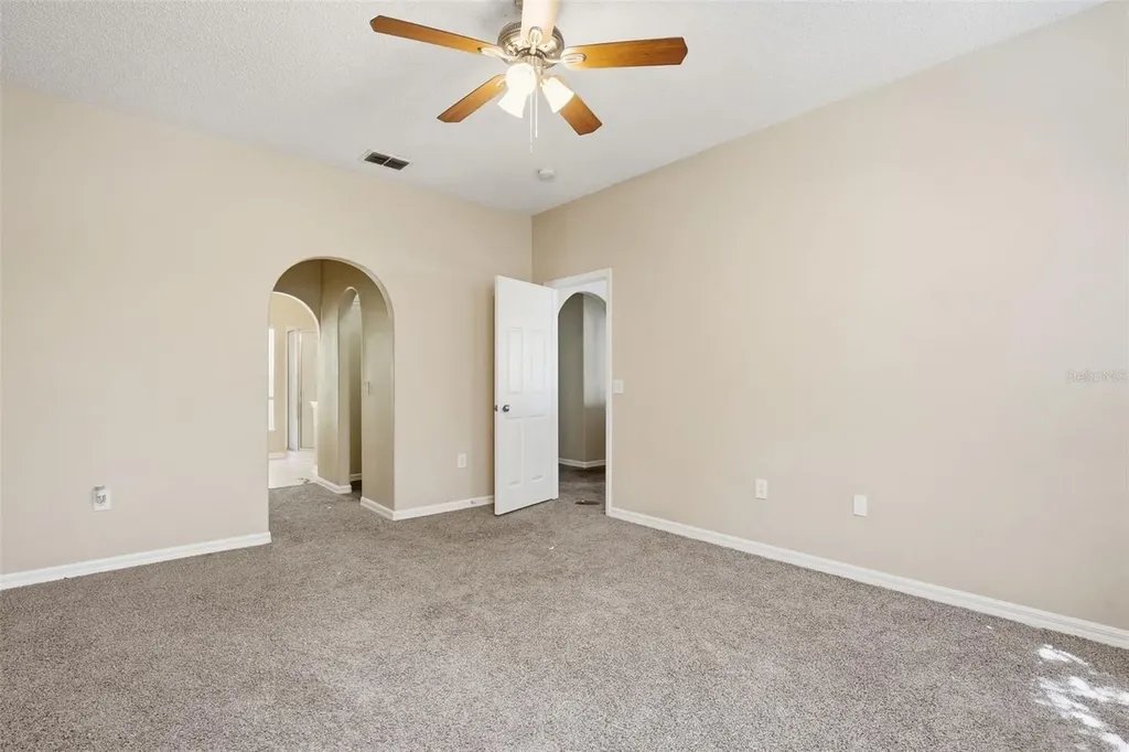 19222 Wood Sage Drive Tampa FL 33647
