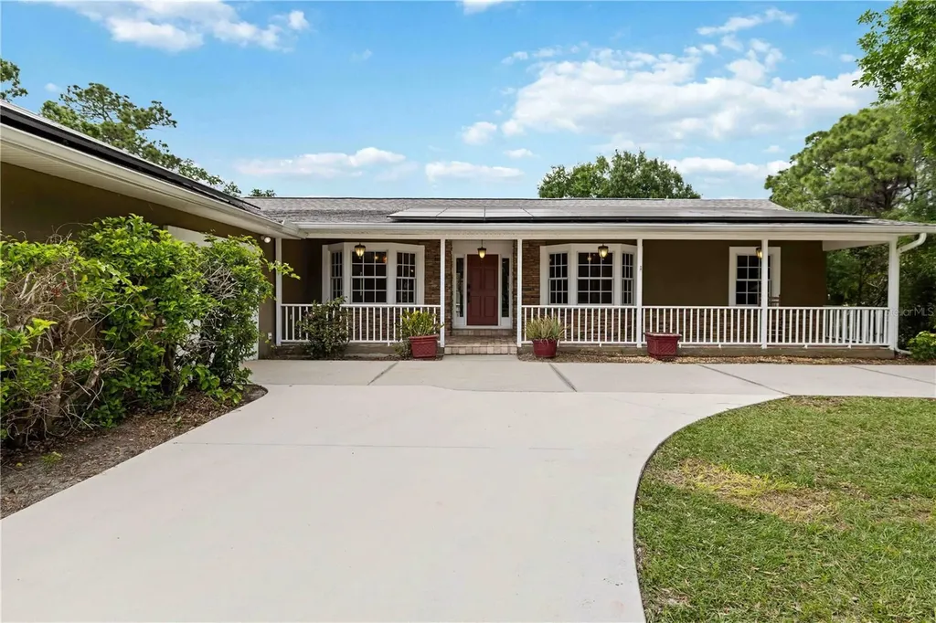 7535 Castle Drive Sarasota FL 34240