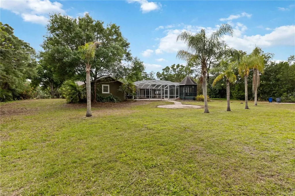 7535 Castle Drive Sarasota FL 34240