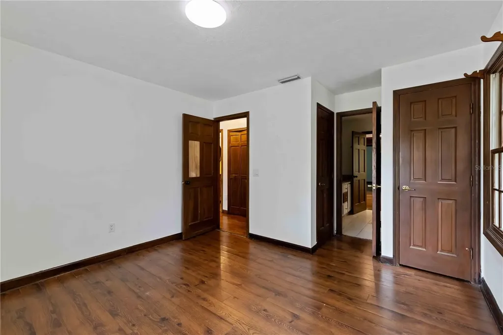 7535 Castle Drive Sarasota FL 34240