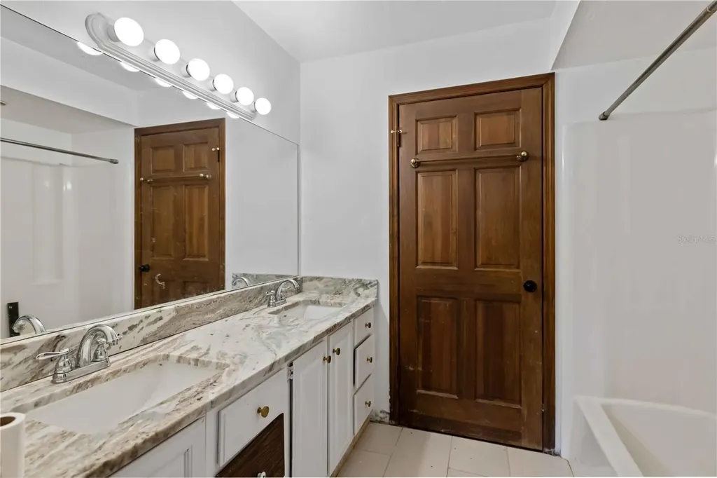 7535 Castle Drive Sarasota FL 34240