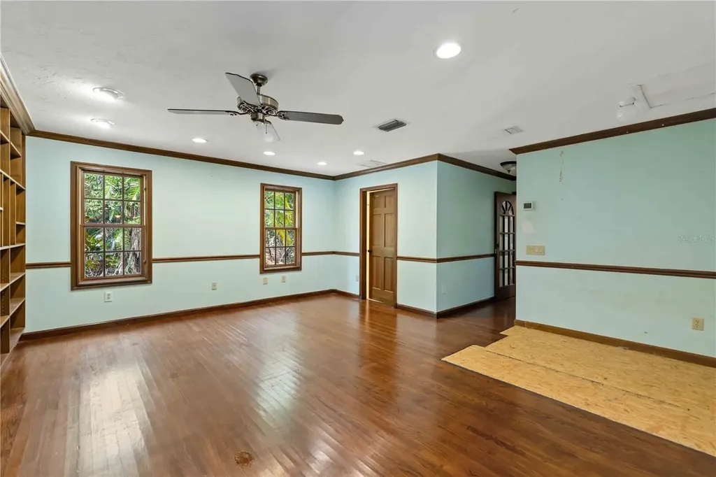 7535 Castle Drive Sarasota FL 34240