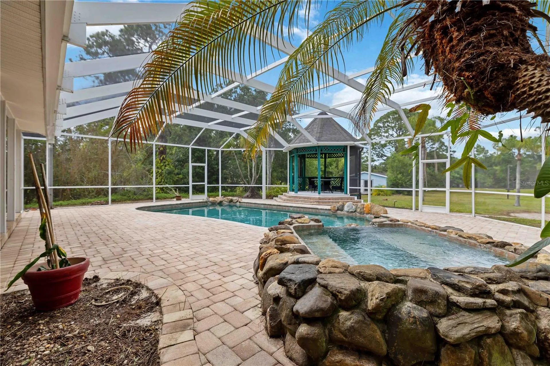7535 Castle Drive Sarasota FL 34240