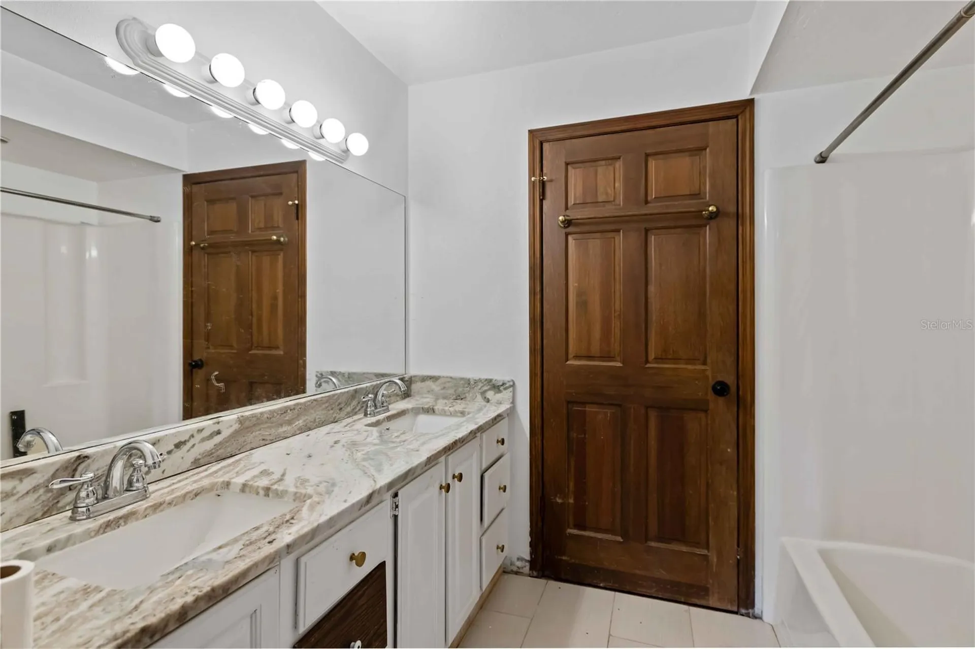 7535 Castle Drive Sarasota FL 34240