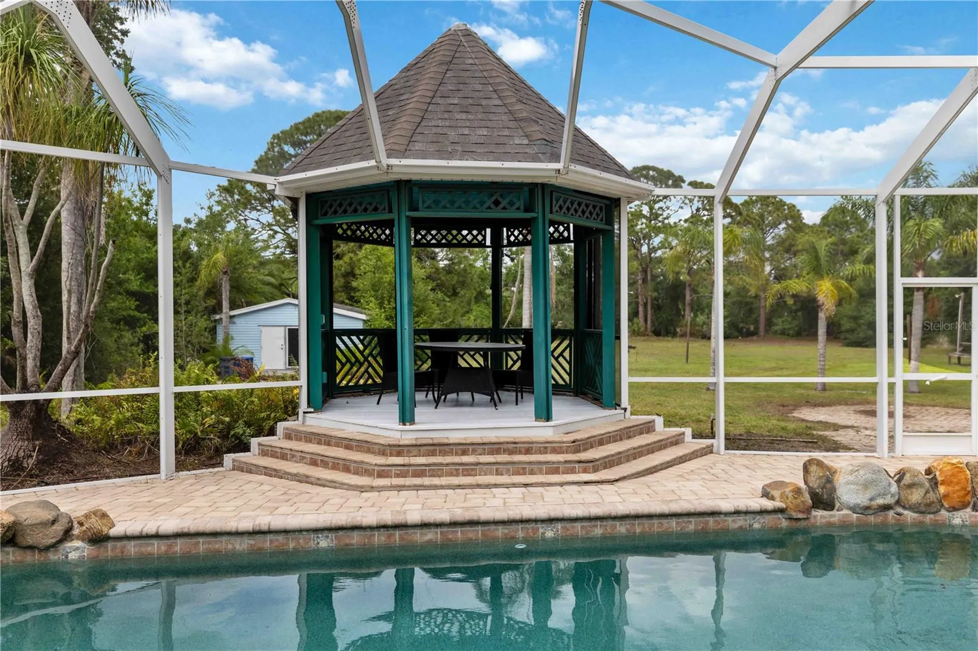 7535 Castle Drive Sarasota FL 34240
