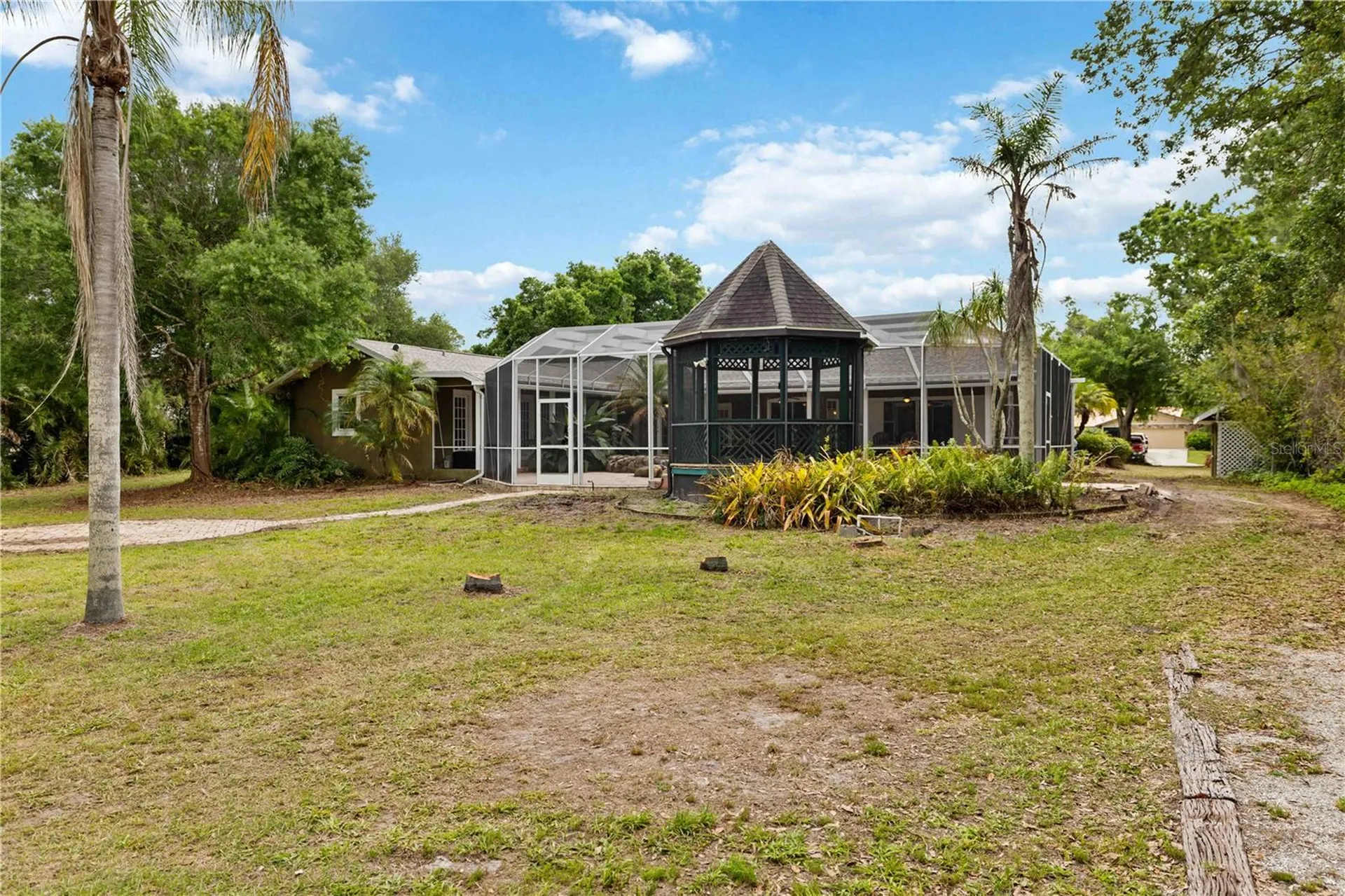 7535 Castle Drive Sarasota FL 34240