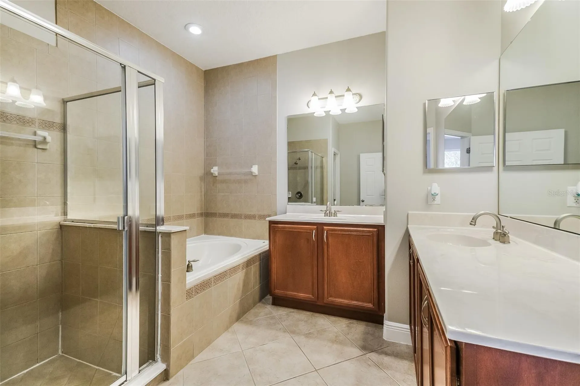 15008 Stonebriar Way Orlando FL 32826