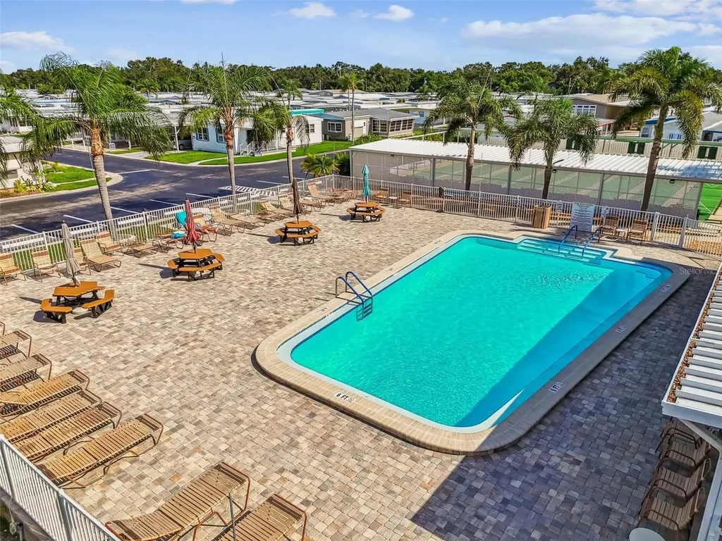 12651 Seminole Boulevard Largo FL 33778