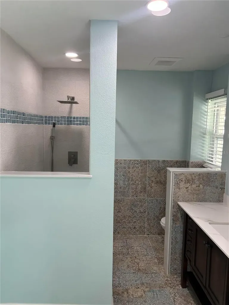 717 Sunset Cove Madeira Beach FL 33708