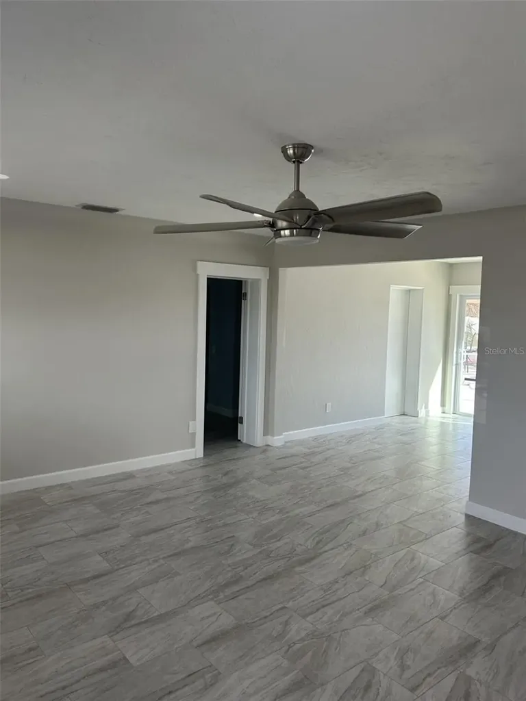 717 Sunset Cove Madeira Beach FL 33708