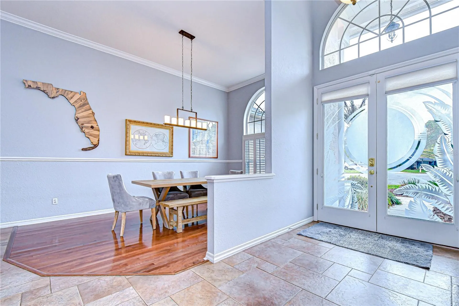 5201 Laurel Pointe Drive Valrico FL 33594