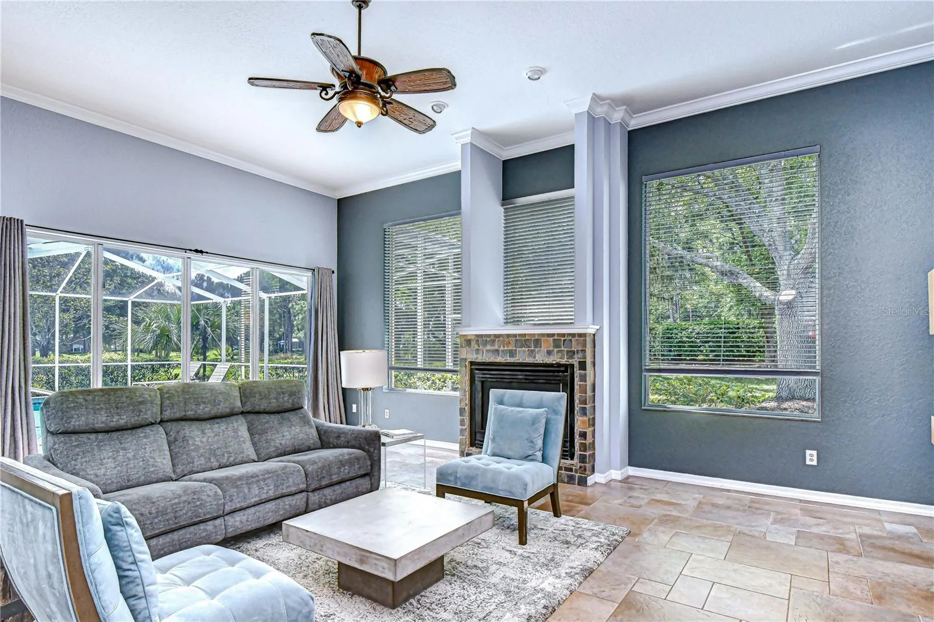 5201 Laurel Pointe Drive Valrico FL 33594