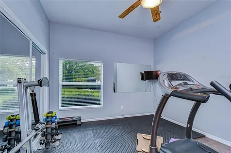 5201 Laurel Pointe Drive Valrico FL 33594