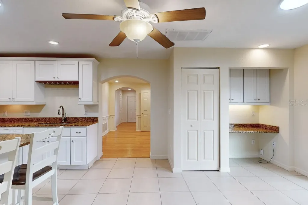 6642 27th Street N St Petersburg FL 33702