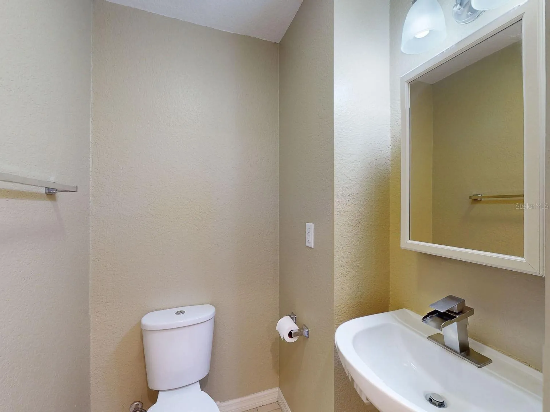 6642 27th Street N St Petersburg FL 33702