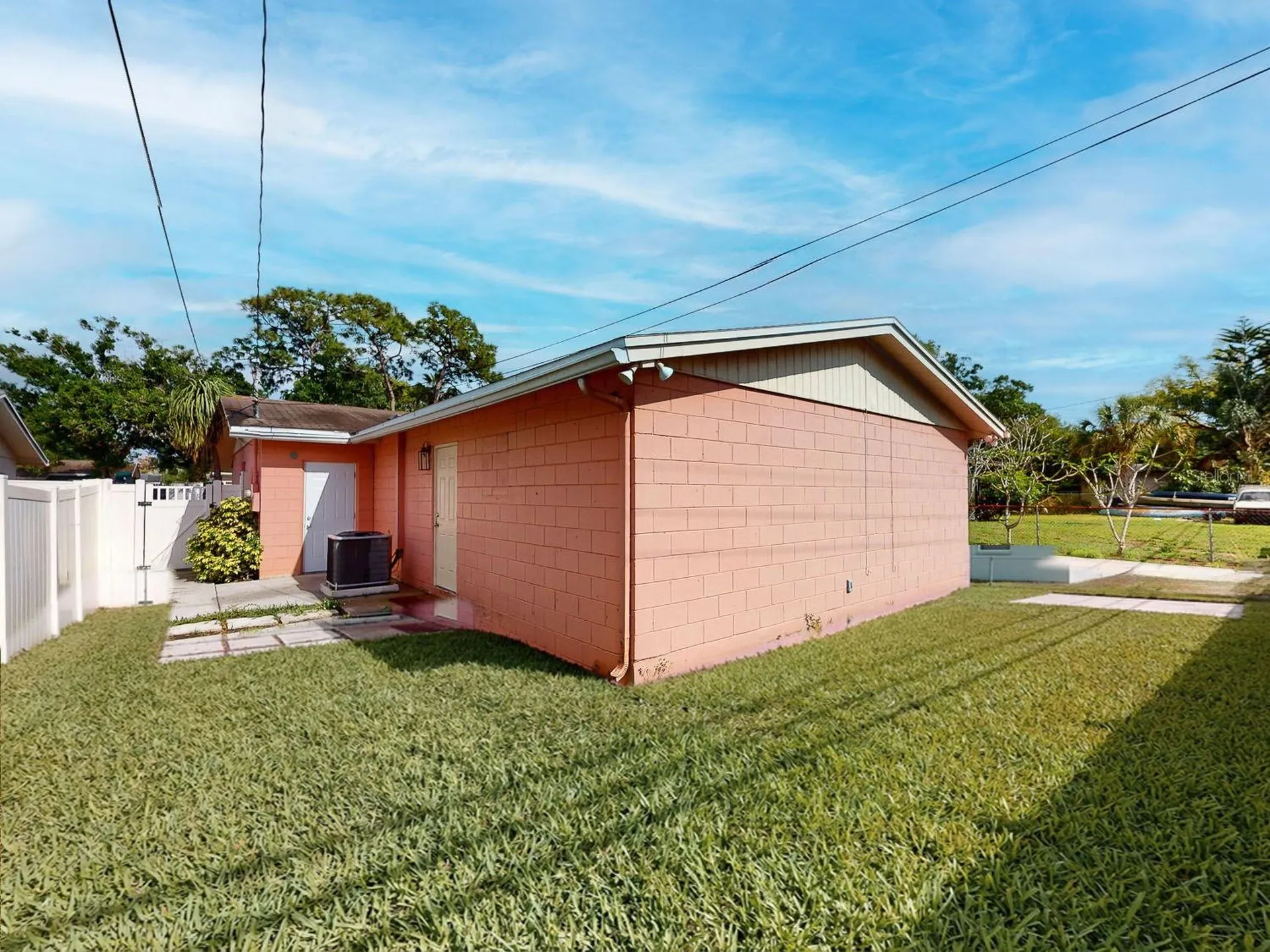6642 27th Street N St Petersburg FL 33702
