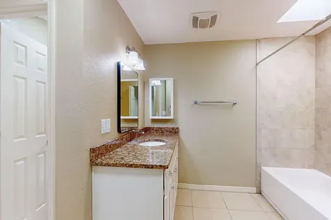 6642 27th Street N St Petersburg FL 33702