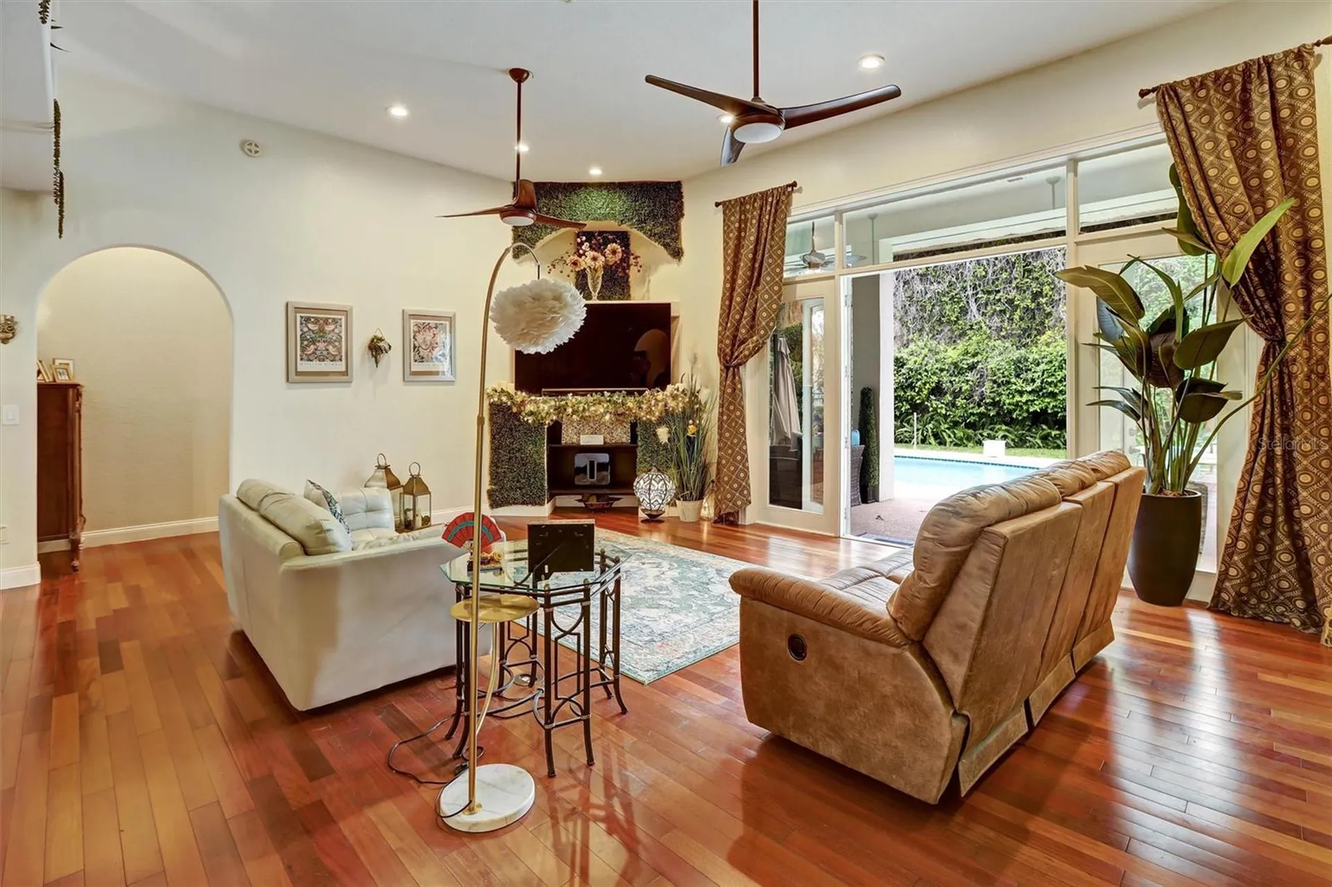 2460 Lielasus Drive Orlando FL 32835