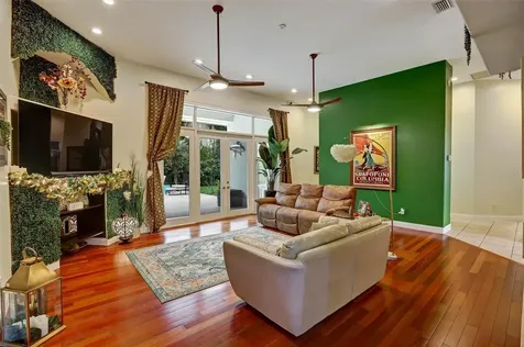 2460 Lielasus Drive Orlando FL 32835