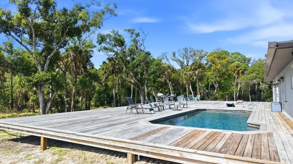 5361 Myakka Valley Trail Sarasota FL 34241